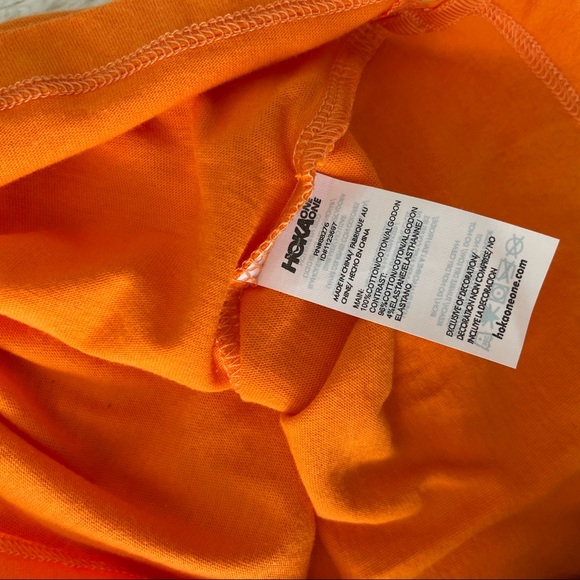 NEW HOKA One One All-Day tee - Picture 10 of 14